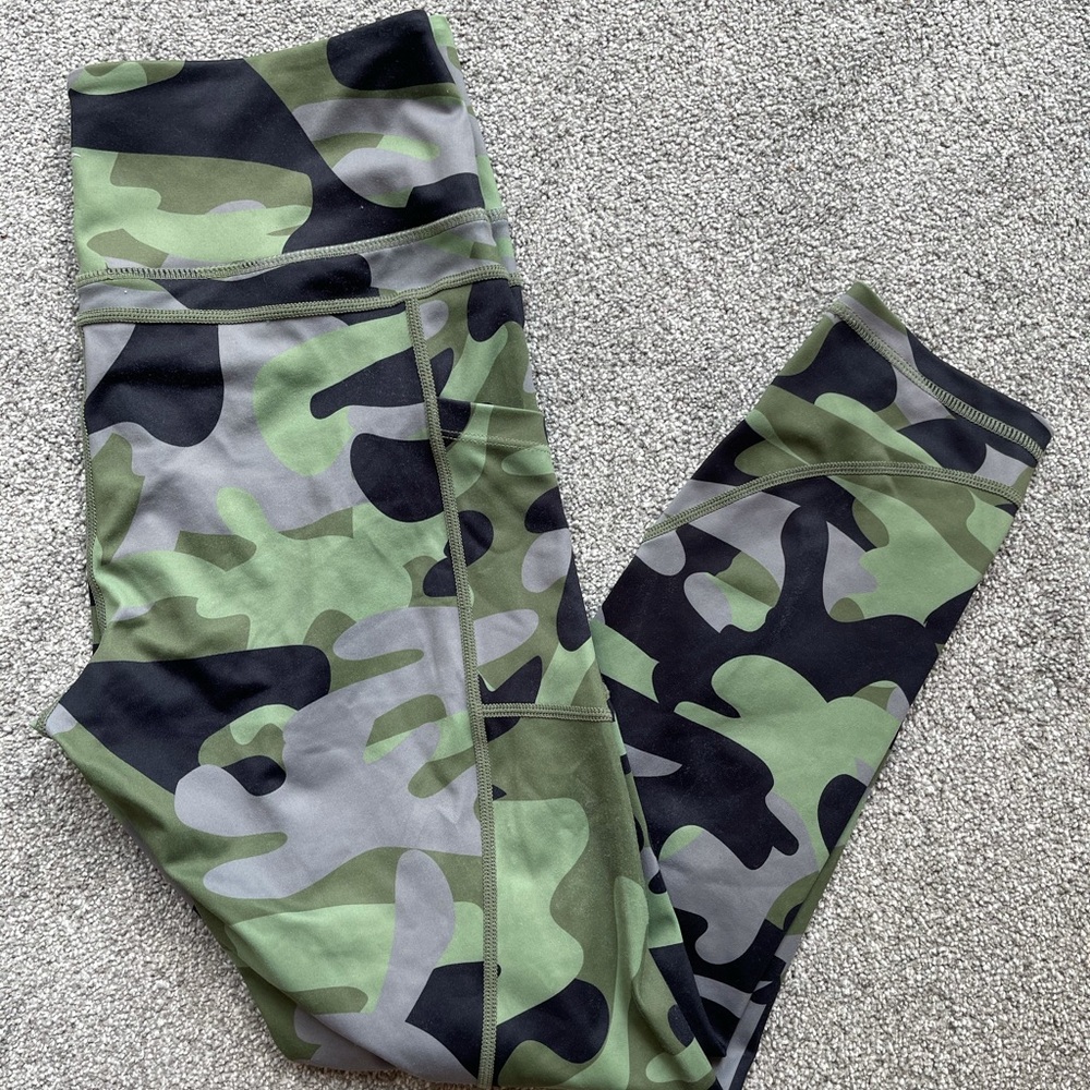 Zyia Green Camo Locket LNT